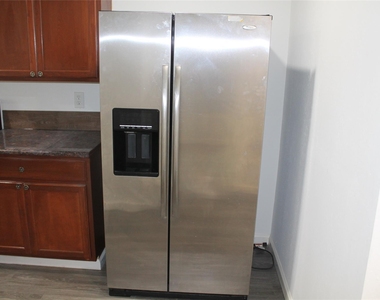 1015 30th Street - Photo Thumbnail 12