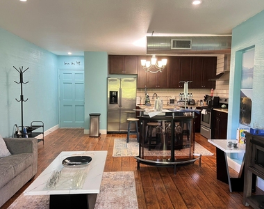 2230 S Piney Point Road - Photo Thumbnail 2