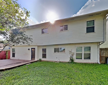 3407 Fort Richmond Drive - Photo Thumbnail 16