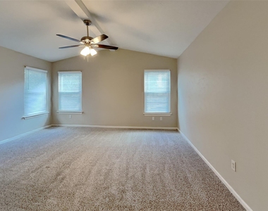 3407 Fort Richmond Drive - Photo Thumbnail 8