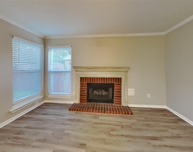 3407 Fort Richmond Drive - Photo Thumbnail 3