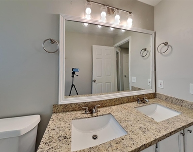 3407 Fort Richmond Drive - Photo Thumbnail 14