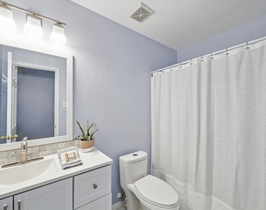 3402 Fox Court - Photo Thumbnail 23