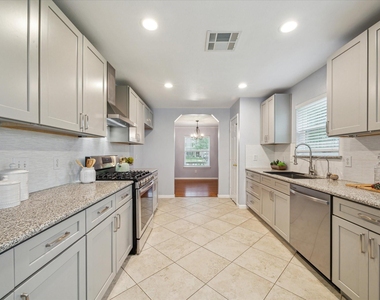 3402 Fox Court - Photo Thumbnail 9