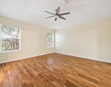 3402 Fox Court - Photo Thumbnail 16