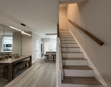 2910 Grants Lake Boulevard - Photo Thumbnail 4