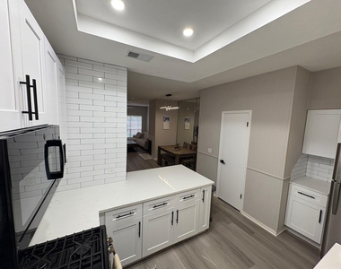 2910 Grants Lake Boulevard - Photo Thumbnail 11