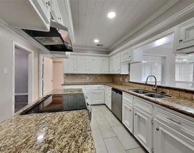 18330 Ella Boulevard - Photo Thumbnail 4