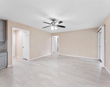 1431 Epsilon Street - Photo Thumbnail 5