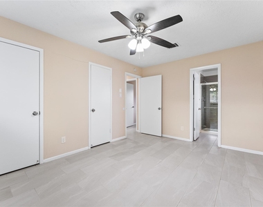 1431 Epsilon Street - Photo Thumbnail 11
