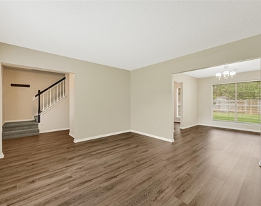 4010 Spring Garden Drive - Photo Thumbnail 2