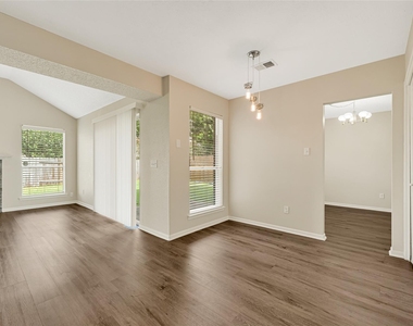 4010 Spring Garden Drive - Photo Thumbnail 5