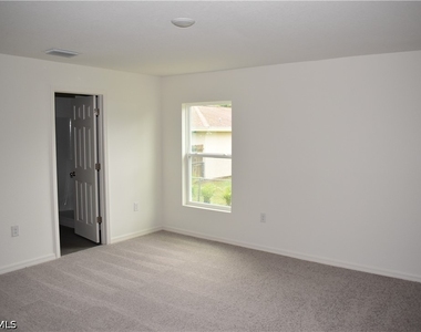 18080 Dublin Avenue - Photo Thumbnail 23