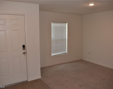 18080 Dublin Avenue - Photo Thumbnail 22