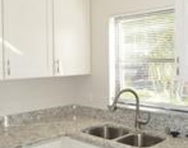 26560 Southern Pines Drive - Photo Thumbnail 14