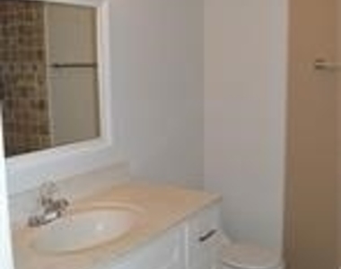 26560 Southern Pines Drive - Photo Thumbnail 22