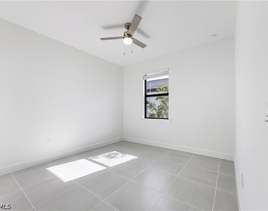19226 Hinkley Drive - Photo Thumbnail 30