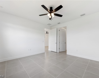 19226 Hinkley Drive - Photo Thumbnail 18