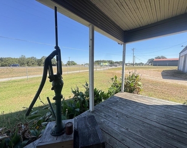 3405 Hwy 290 - Photo Thumbnail 8