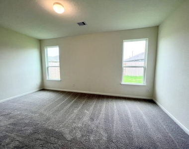 2834 Palamas Lane - Photo Thumbnail 14