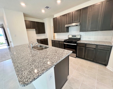 2834 Palamas Lane - Photo Thumbnail 11