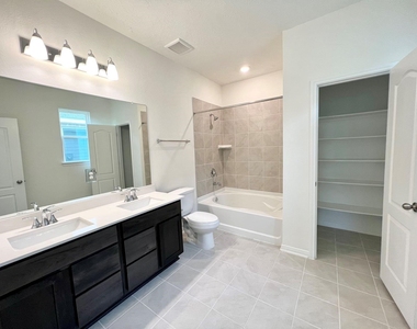 2834 Palamas Lane - Photo Thumbnail 17