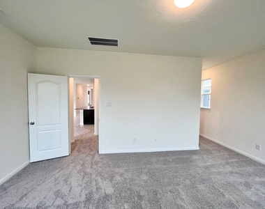 2834 Palamas Lane - Photo Thumbnail 15