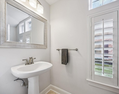 3047 Bonnebridge Way Boulevard - Photo Thumbnail 41