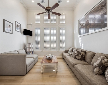 3047 Bonnebridge Way Boulevard - Photo Thumbnail 14