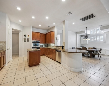 3047 Bonnebridge Way Boulevard - Photo Thumbnail 17