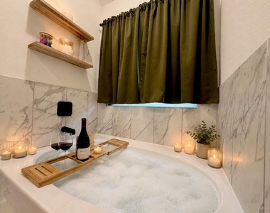4724 Peony Green Drive - Photo Thumbnail 30