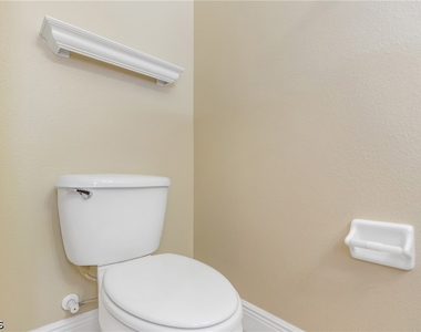 368 Harbor Ridge Drive - Photo Thumbnail 15