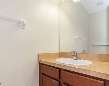 368 Harbor Ridge Drive - Photo Thumbnail 14