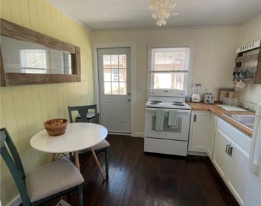 26900 N Riverside Drive - Photo Thumbnail 2