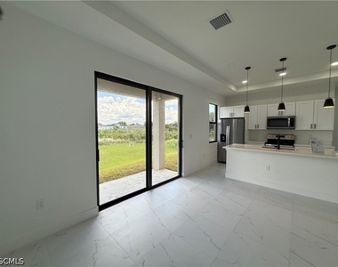 2618 69th Street W - Photo Thumbnail 7