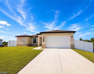 2618 69th Street W - Photo Thumbnail 9