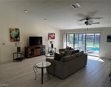 3402 Se 11th Avenue - Photo Thumbnail 21