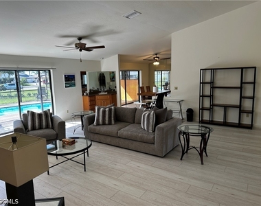 3402 Se 11th Avenue - Photo Thumbnail 22