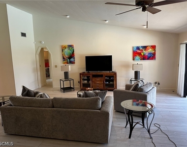 3402 Se 11th Avenue - Photo Thumbnail 24