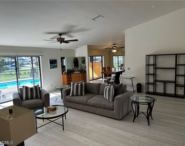 3402 Se 11th Avenue - Photo Thumbnail 23