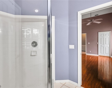 22203 Seashore Circle - Photo Thumbnail 25