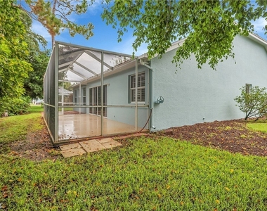 22203 Seashore Circle - Photo Thumbnail 43