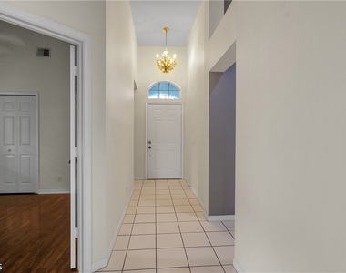 22203 Seashore Circle - Photo Thumbnail 5