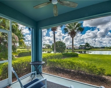 10541 Diamante Way - Photo Thumbnail 18
