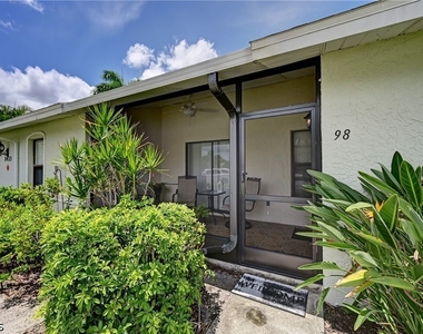 1433 Sw 51st Lane - Photo Thumbnail 2
