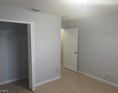 4545 26th Street Sw - Photo Thumbnail 15