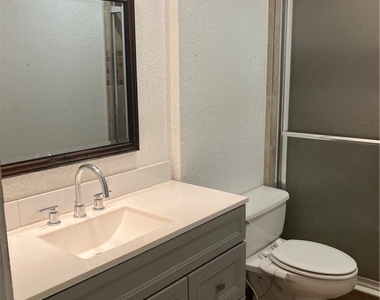 3923 Se 12th Avenue - Photo Thumbnail 11