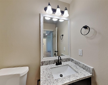 19715 Seabury Path Court - Photo Thumbnail 14