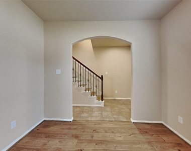 19715 Seabury Path Court - Photo Thumbnail 1