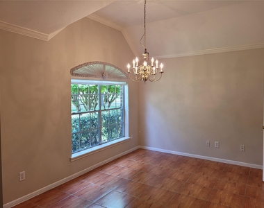 15427 Truslow Point Lane - Photo Thumbnail 4